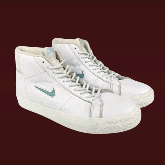 Nike ZOOM BLAZER MID PRM Mens Size 8White Glacier